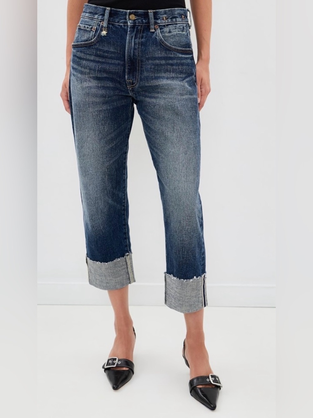 ✨Host pick✨A|X Armani Exchange Women's Dark Blue Cropped Cuffed Jeans
